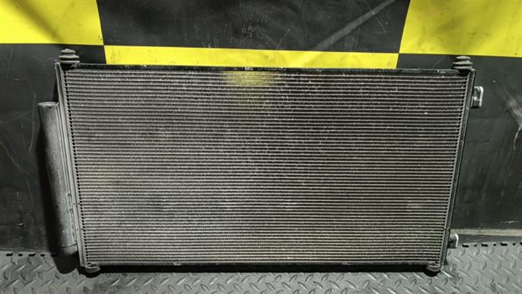 Радиатор кондиционера Хонда СРВ в Колпино 105460