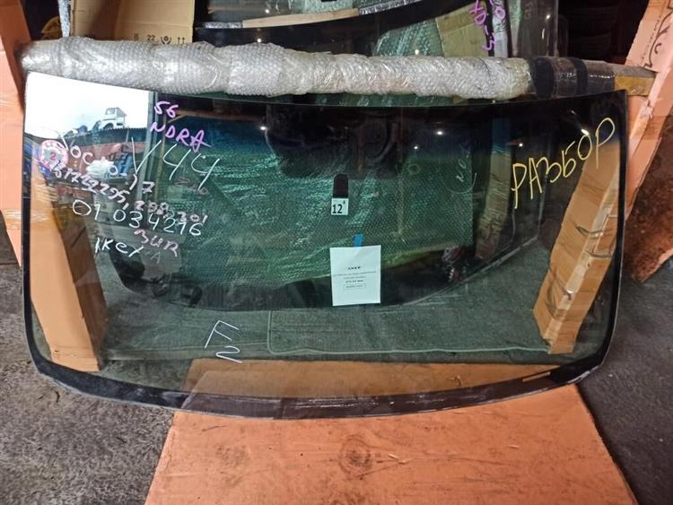 Лобовое стекло Тойота Тундра в Колпино 216494