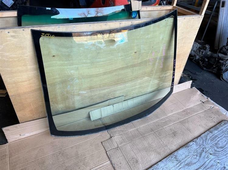 Лобовое стекло Тойота Опа в Колпино 236541