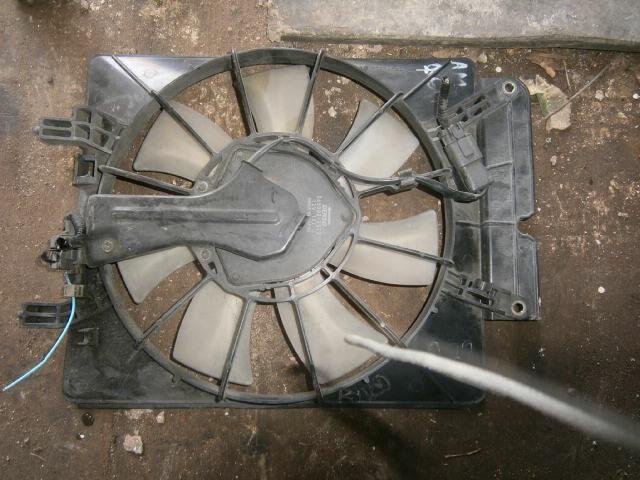 Диффузор радиатора Honda Cr-V