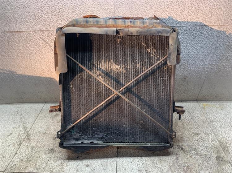 Радиатор основной Исузу Эльф в Колпино 373356