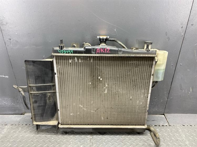 Радиатор основной Ниссан Марч в Колпино 459494