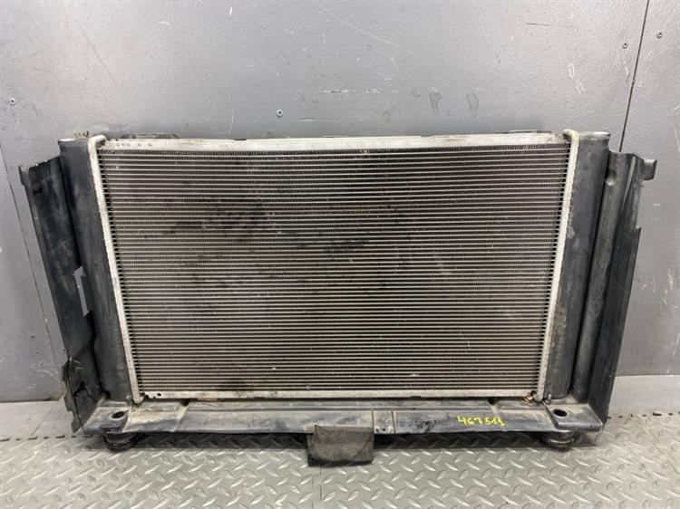 Радиатор основной Тойота Приус в Колпино 467511