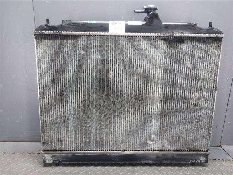 Радиатор основной Ниссан Серена в Колпино 476288