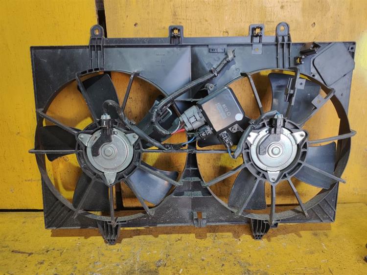 Вентилятор радиатора кондиционера Nissan Fuga