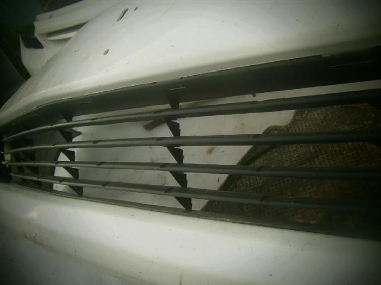 Решетка радиатора Тойота Приус в Колпино 72763