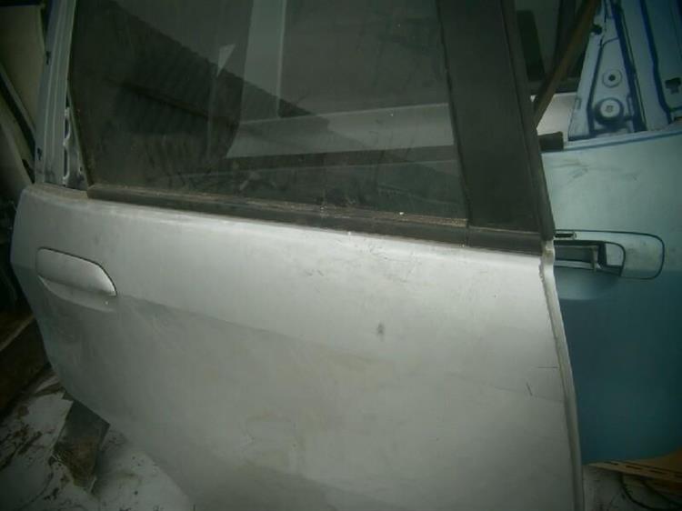 Дверь Хонда Фит в Колпино 76335
