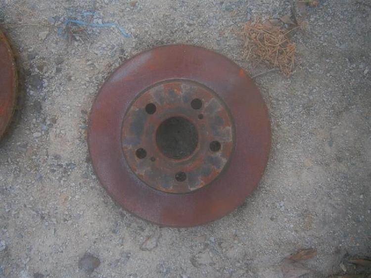 Тормозной диск Тойота Приус в Колпино 81565