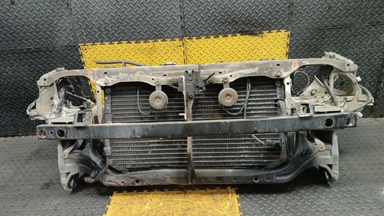 Рамка радиатора Тойота Премио в Колпино 93867