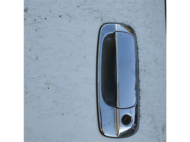 Дверь Тойота Краун в Колпино 94144